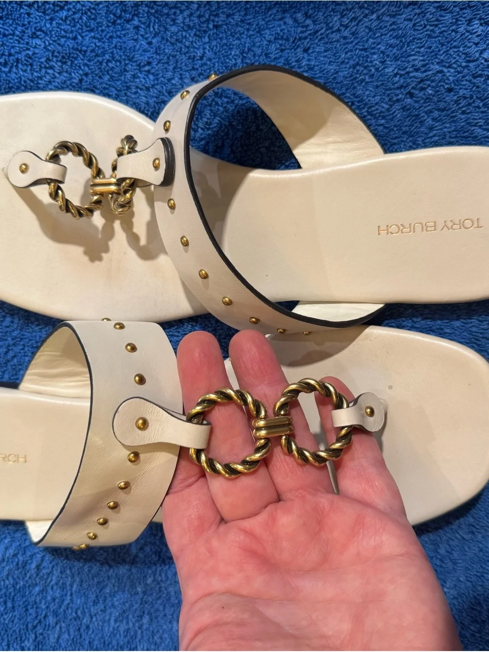 Tory Burch ivory vintage plaque sandal- very good condition